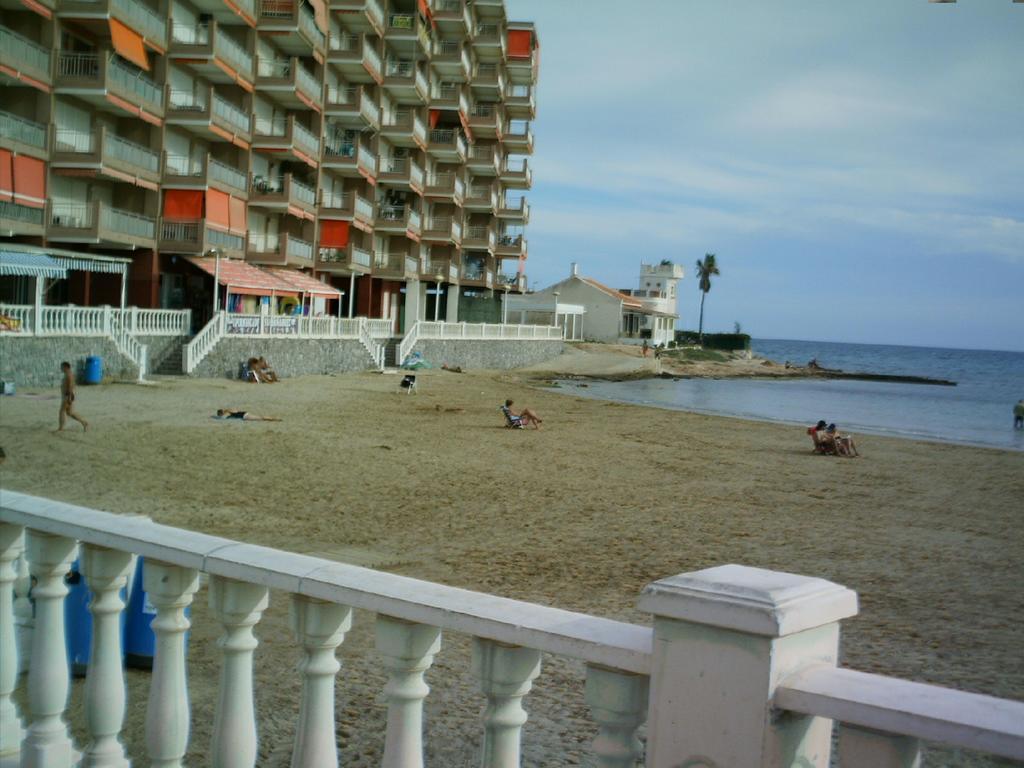 La Rosaleda Apartman Torrevieja Kültér fotó
